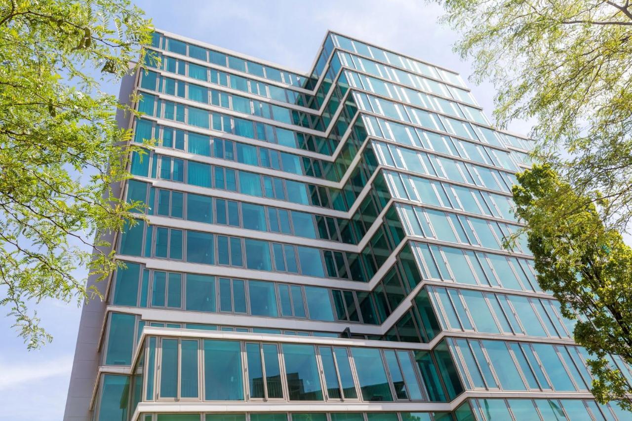 The Green Tower Eindhoven Bagian luar foto